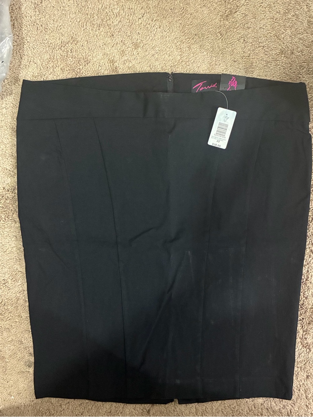 torrid — Plus Size Black Ponte Pencil Skirt — Size US Women’s 22 — NWT